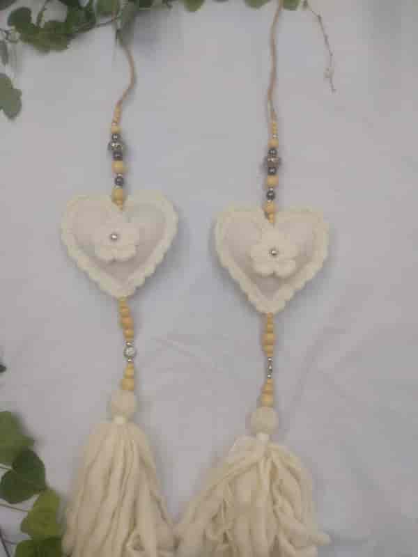 181 Borla corazon oveja 80 cm de largo aprox