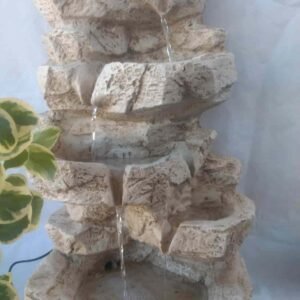 20-Fuente resina piedra cuatro caidas
