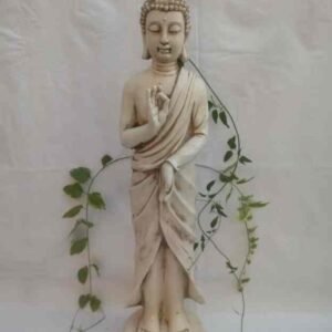 43-Buda meditando alto