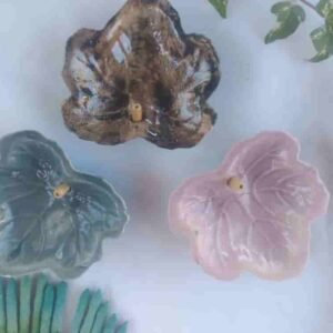 069 Porta sahumerio hoja varios colores 10x10