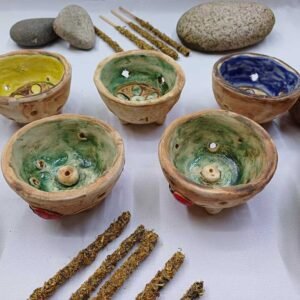 074 Porta sahumerio con patas vaquita 28x4