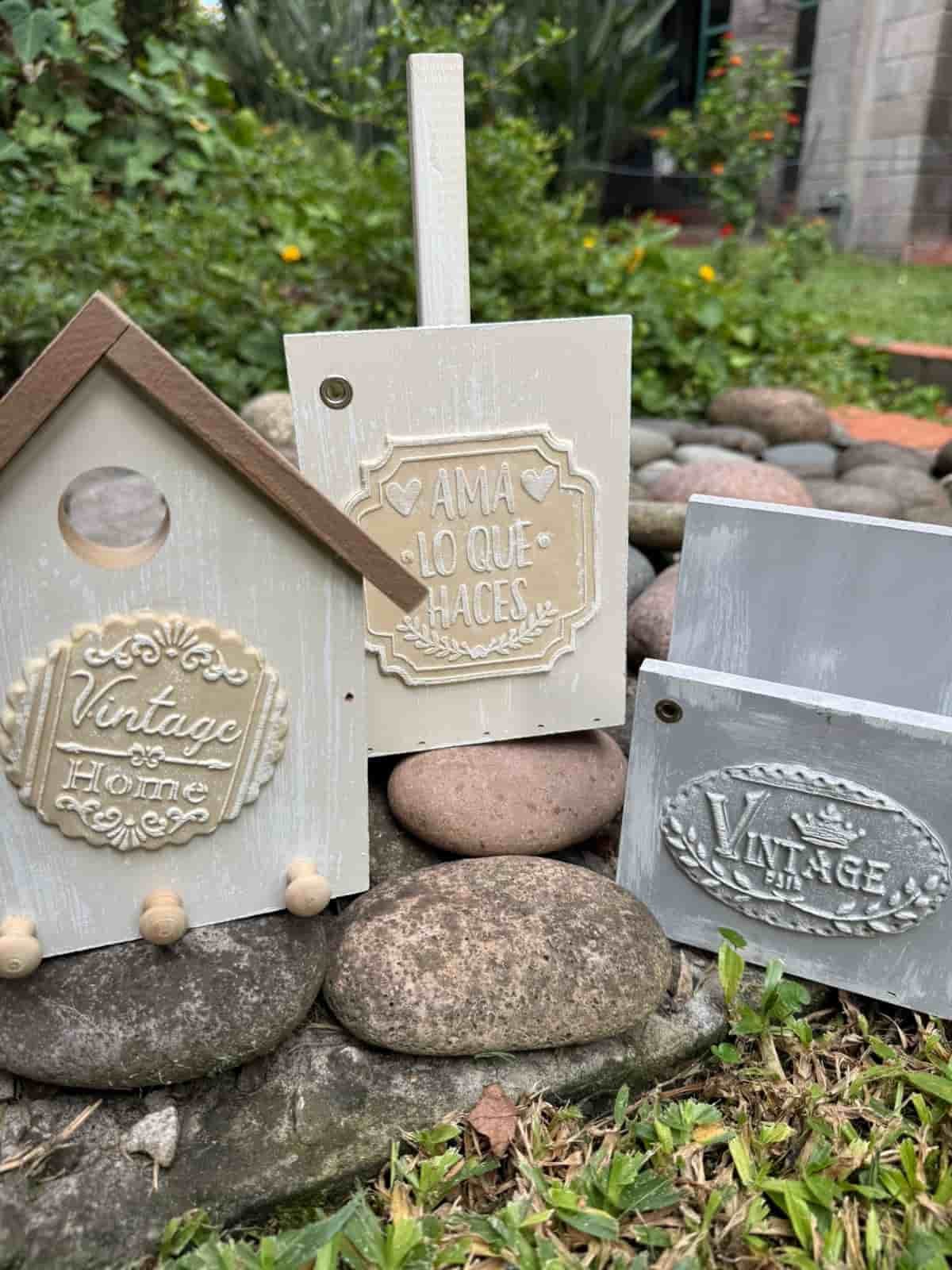 decoracion en madera y porta llaves